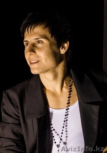 Ведущий,  шоу-мэн,  вокалист Алматы
