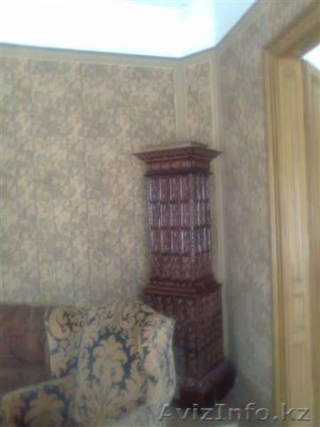 Старинный особняк в Сремских Карловцах.   Национальный  парк Фрушка гора, Сербия - Изображение #1, Объявление #264142